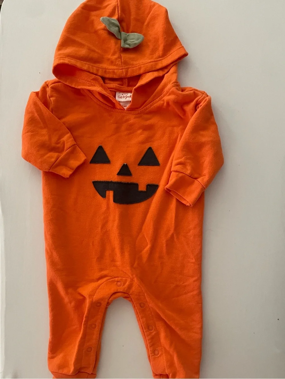 Carter's pumpkin 3-6m baby hooded romper separate top and bottom short set